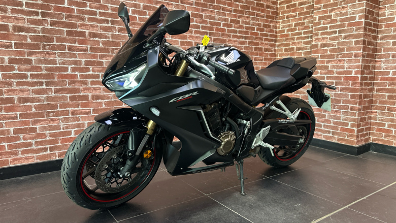 Honda CBR650R